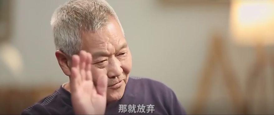 #十点她言#原创被父母活埋的孩子要归还父母：我们救了他的命，救不了他的命运……