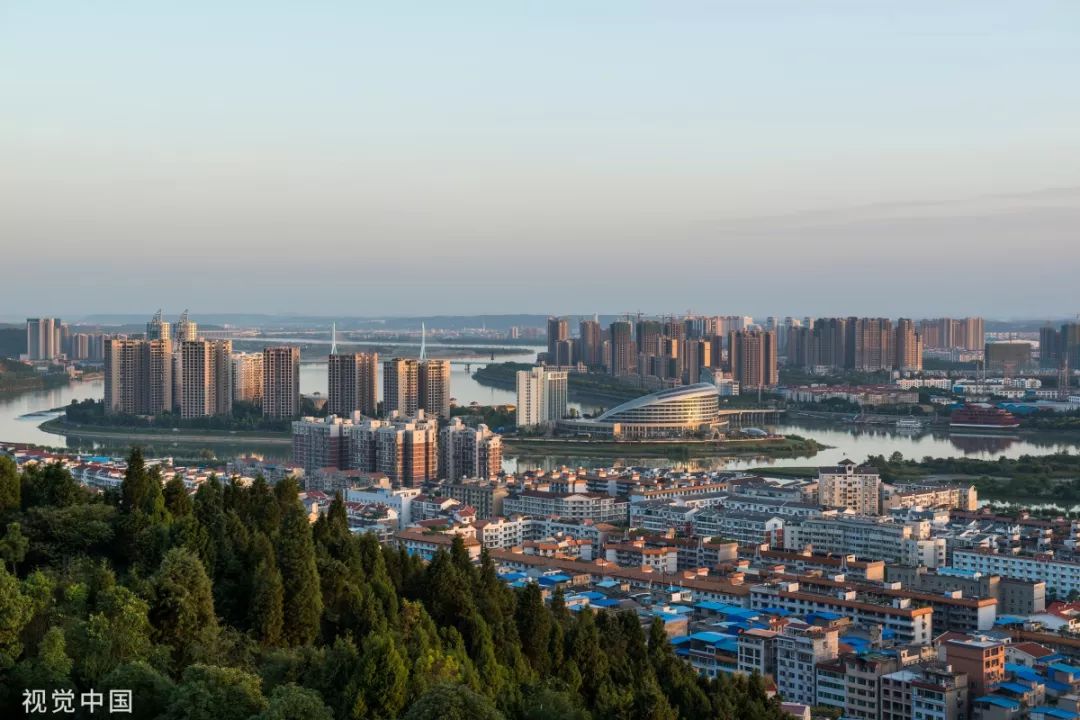 四川各个市2020gdp_四川地图(2)