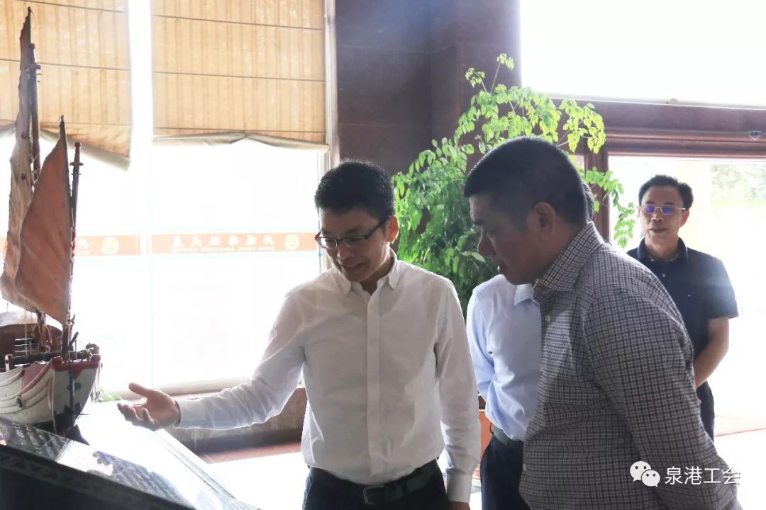 市总工会党组书记常务副主席王茂泉来泉港调研职工技术创新工作