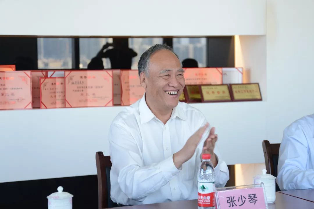 民建中央副主席张少琴莅厦调研指导基层主题教育活动