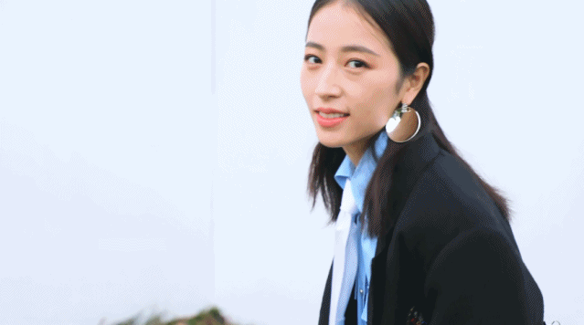 被称为时尚博主的周雨彤到底有啥了不起嗯真香