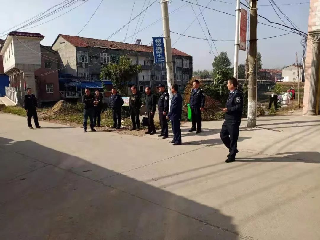什么叫十字路口的房子 06af785c1f9f4b258cbce86191a329b2.jpeg
