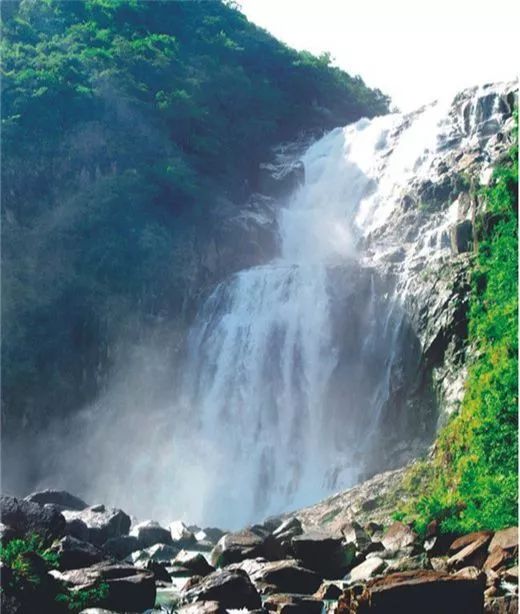 旅游景点推荐广东梅州 1a1bff43f3044616a489bca79e8c3497.jpeg