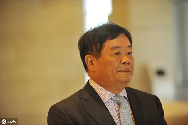 分析从曹德旺潘石屹访谈来看2020年楼市走向