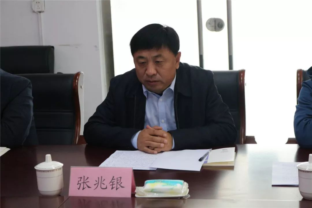 福云带队到我镇召开联系人大代表座谈会,县人大代表,镇党委书记张兆银