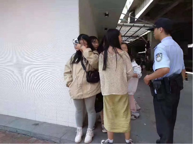 刚刚，四川广安4名失联初中女生在广州一车站被找到