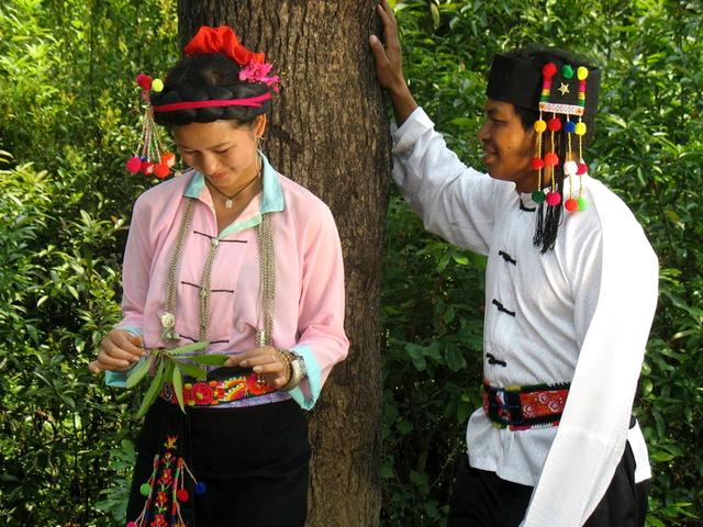 史迪威服过谁的刀？阿昌族户撒刀，600年前就已削铁如泥名震四方