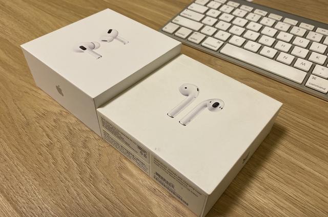 包装盒正面是 airpods pro 的外观图片.