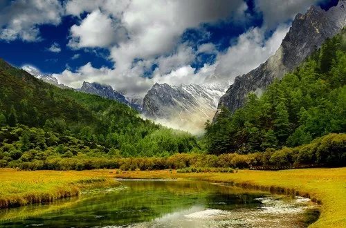 旅游景点推荐四川稻城 86eaf7f035fb4efcaeb2ecd439d2faf1.jpeg