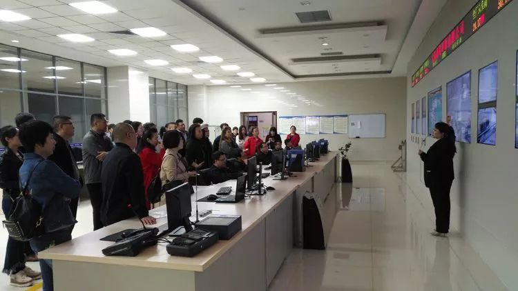 大连人口办_大连人口数量变化图(2)