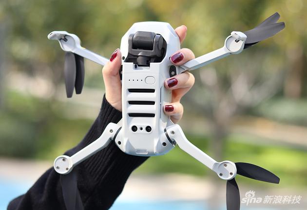 探索天空的秘密，Mavic Mini的魅力之旅，Mavic Mini，探索天空秘密的魅力之旅