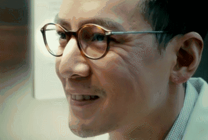 你的好不好看取决于你验配的眼镜