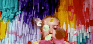 ins最新版本8月 0e357ce3178b4dda9f722623a74463d4.gif