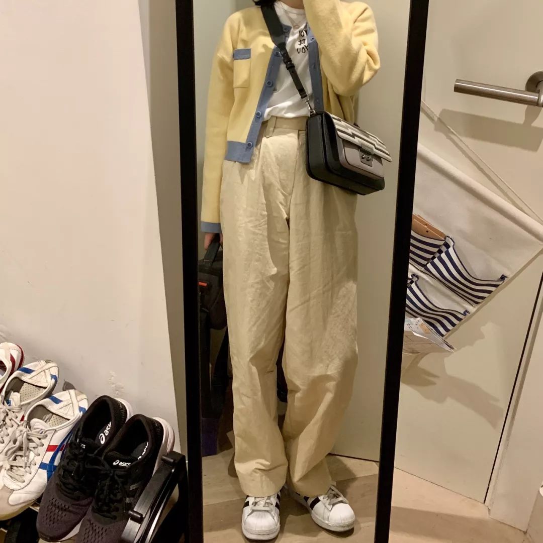 穿搭分享微店 239d6f5864964afb83e408c1b97bc968.jpeg