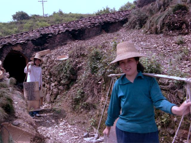 湖南株洲1985年，昔日城郊百姓生活