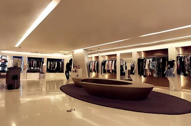 品牌设计师买手店 3ee6237b18174e2d8e6075ce34f51666.jpeg