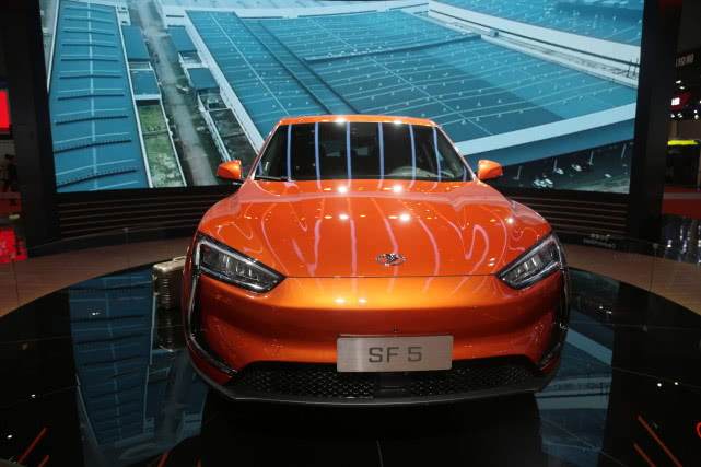 金康seres-赛力斯sf5,新电动轿跑suv,上海车展实拍!