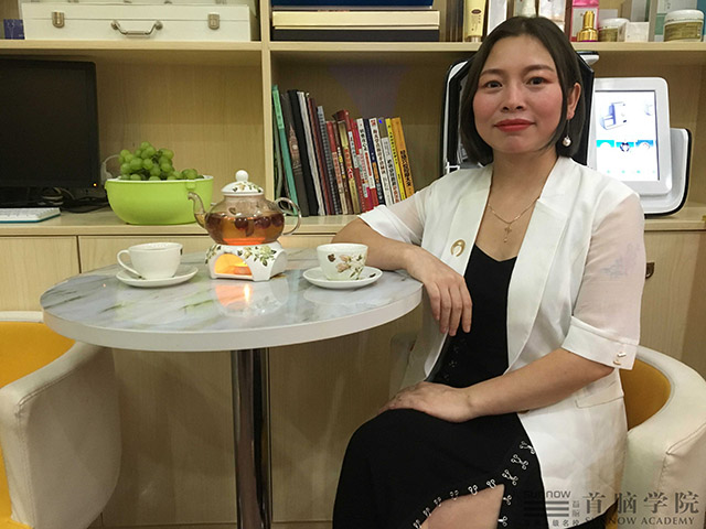 首脑|与时间赛跑的人 源温柔善良的心——首脑毕业学员故事连载