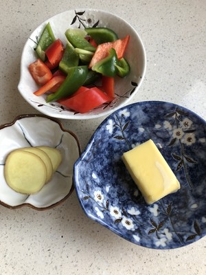 梭子蟹炒年糕年糕要不要泡一下 4accd57f1a7949be81a86571669df0c1.jpeg