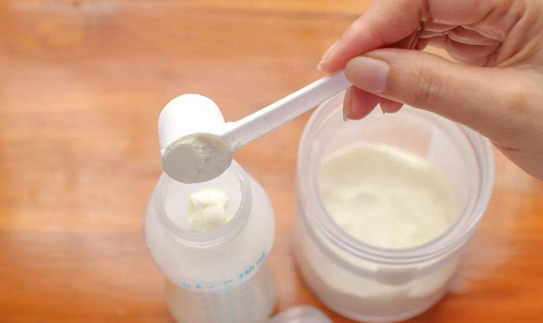 奶粉质量排行榜_奶粉排行榜前十位图片