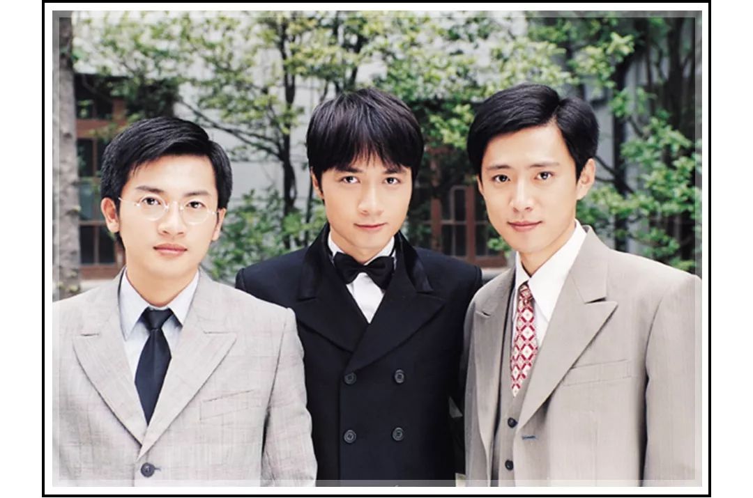 杜飞穿匡威,方瑜穿burberry,《情深深雨蒙蒙》竟然是部时尚大片?