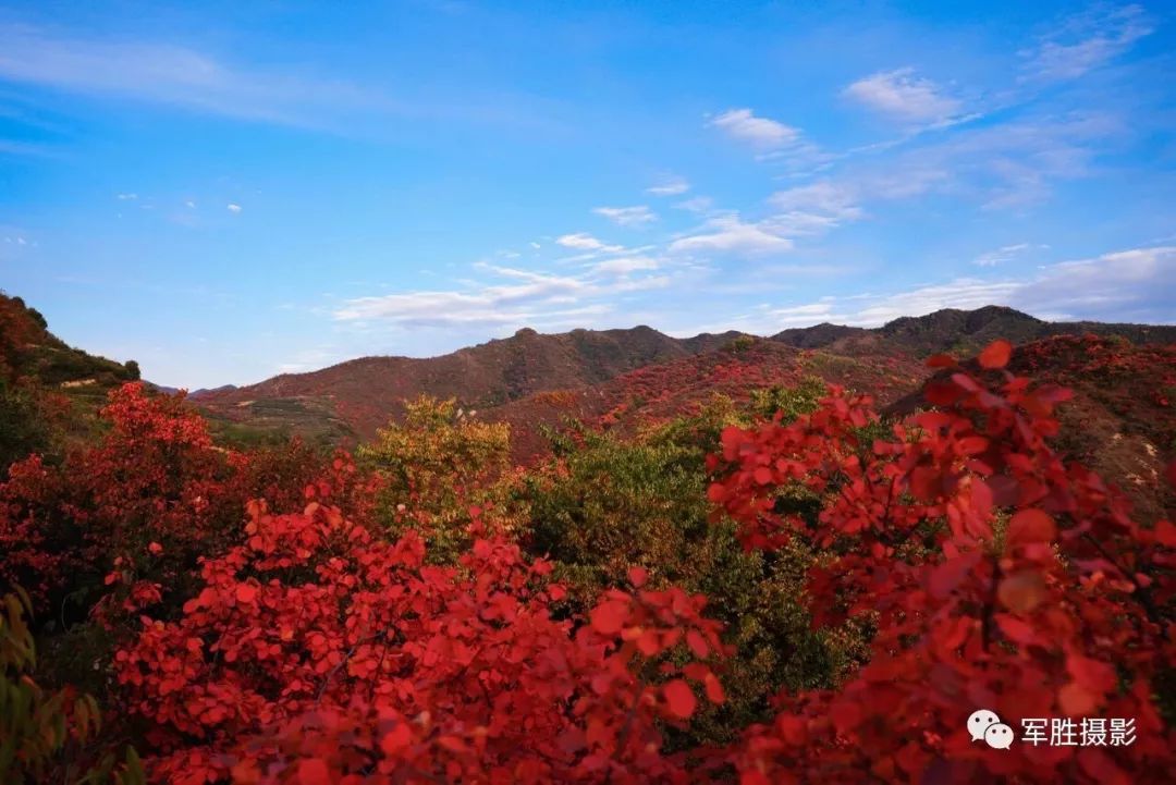 天空中的寺河山