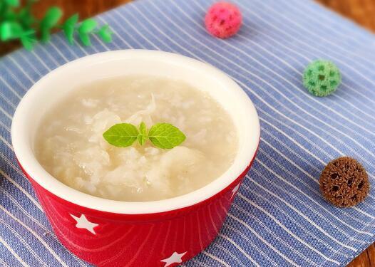 [儿科医生雨滴]原创怕宝宝不消化只喝粥？3种辅食的错误喂法，你做错了哪一条？