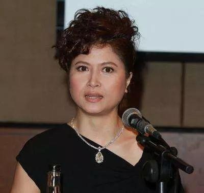 对比年轻时,古天乐郭富城刘亦菲脸变方了,颜值