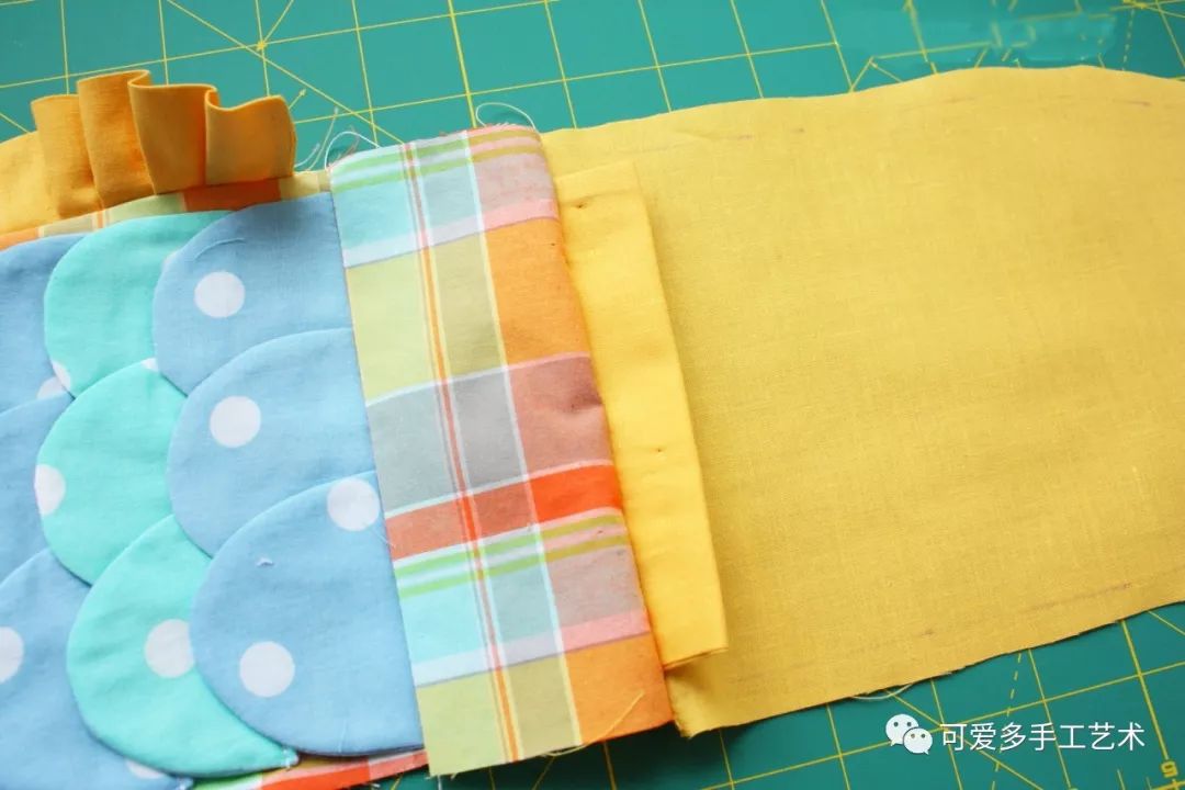 怎么翻小带子 03fdcce4f7a44ff8a356b3610de3ef21.jpeg