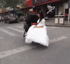 干穿婚纱的新娘GIF_新娘婚纱图片