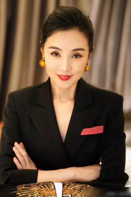 她们是中国最漂亮的女演员,身高都是1米73,并且来自同