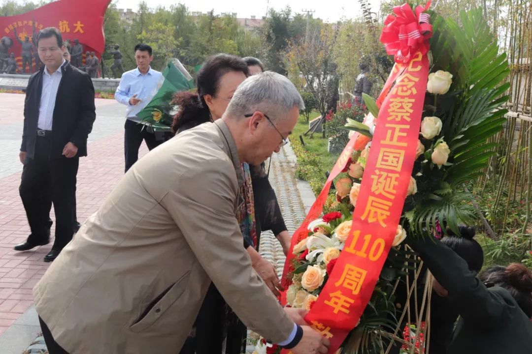 永驻蔡正国之子蔡小东来栖追寻父辈足迹追忆峥嵘岁月