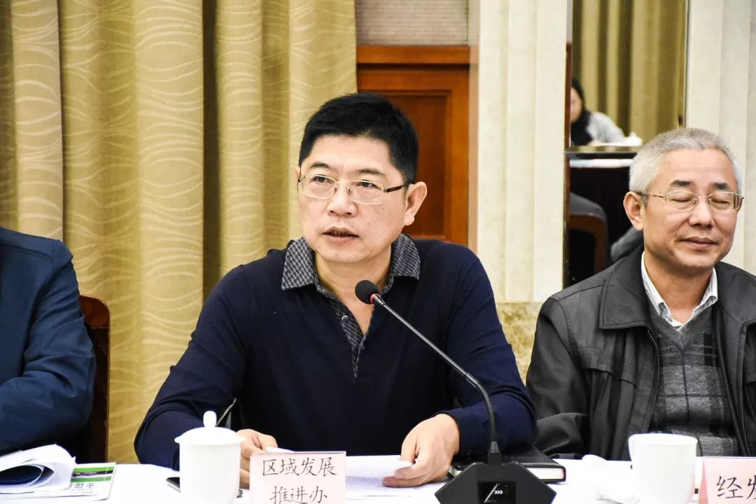 吴泾gdp_吴泾中学(2)