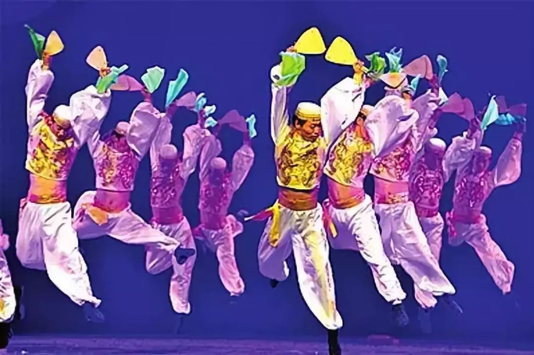 45首好听的新疆经典歌曲，收藏好，慢慢听!