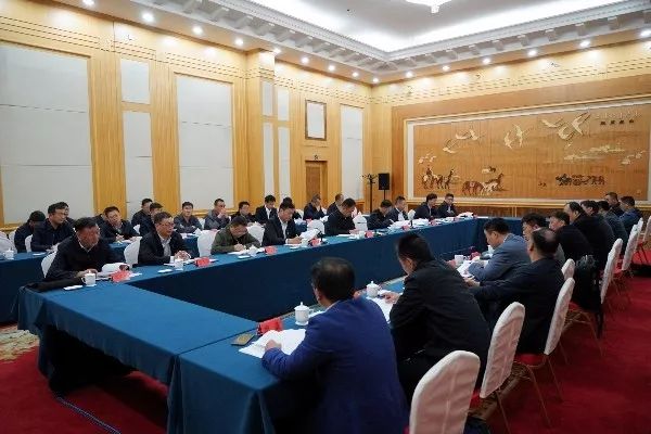 改变南疆人口结构_改变自己图片(3)