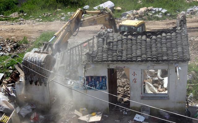 什么时候建的房子算违建 14589235b9ed49ebb3ca4857d12cd690.jpeg