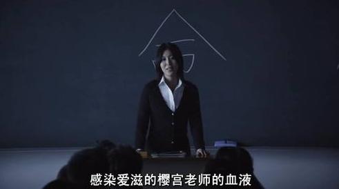 《少年的你》不仅借鉴了东野圭吾的作品，吻戏还抄袭了《告白》