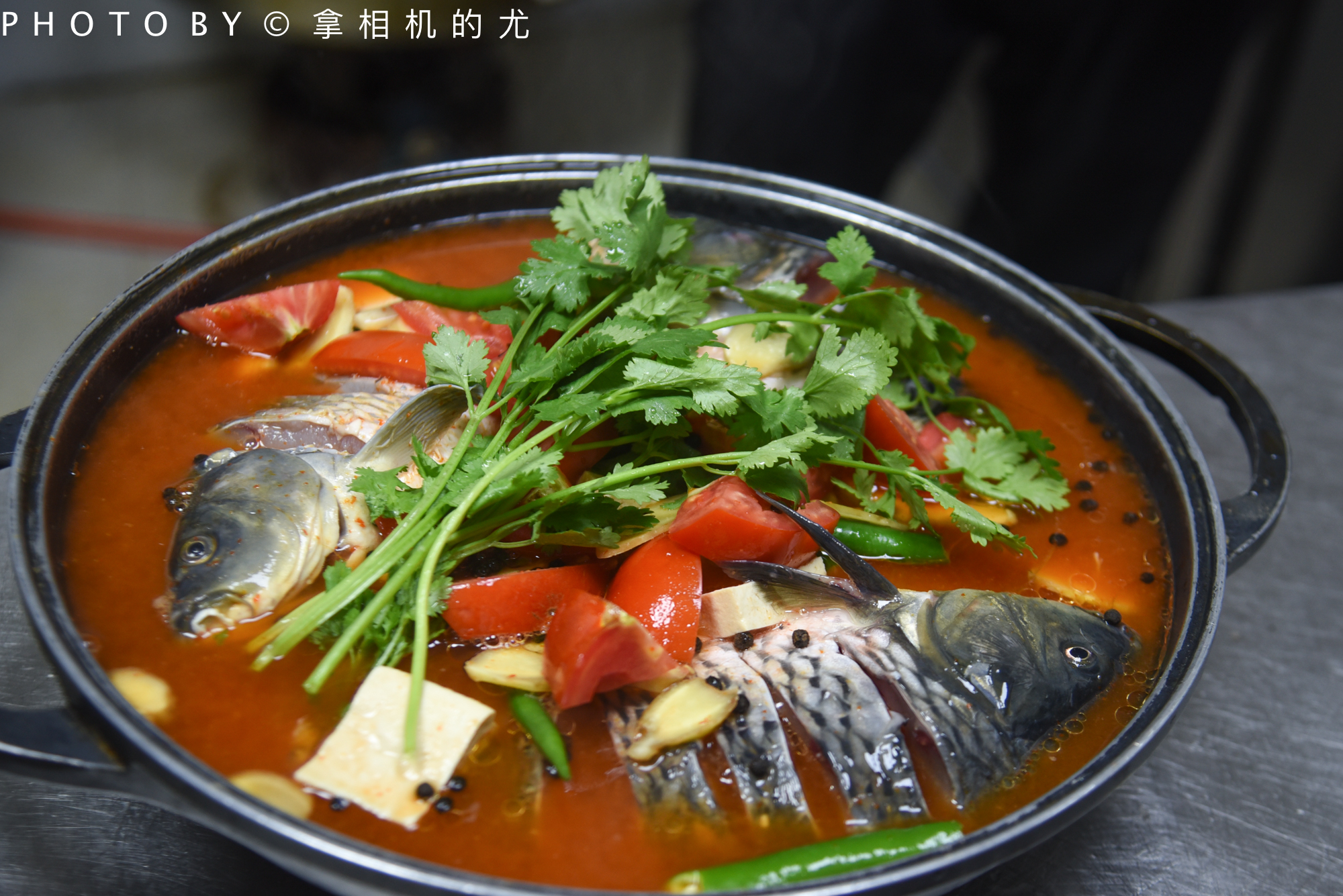 这道菜曾经上过舌尖上的中国，看苗家女如何制作凯里酸汤鱼-搜狐大视野-搜狐新闻