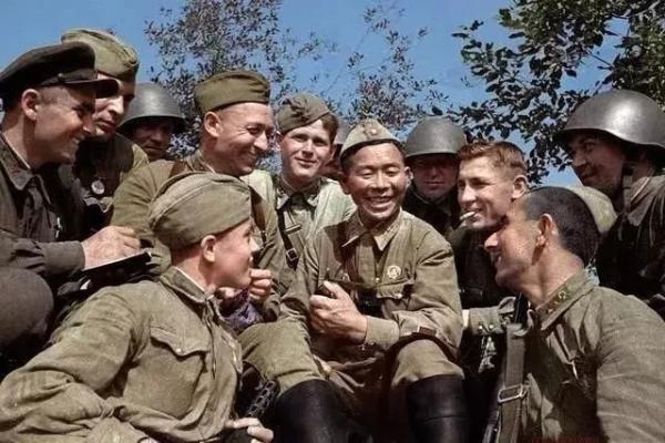 二战结束后的大规模战争 75109da418fd45059d9272ff62bfa1a1.jpeg