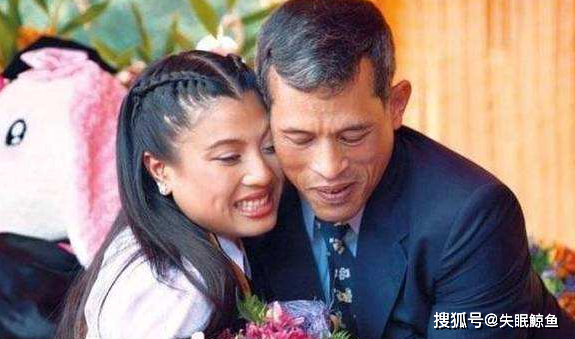 泰国国王情史堪称一部渣男养成记爱时捧在手心不爱对其惨下毒手