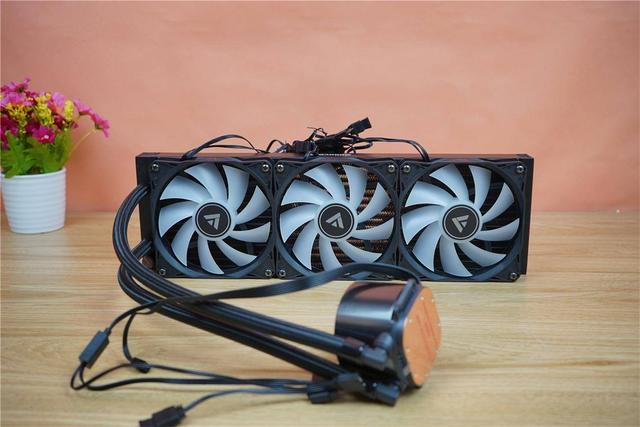 分体水冷品牌首推一体式水冷,是玩票?还是用心