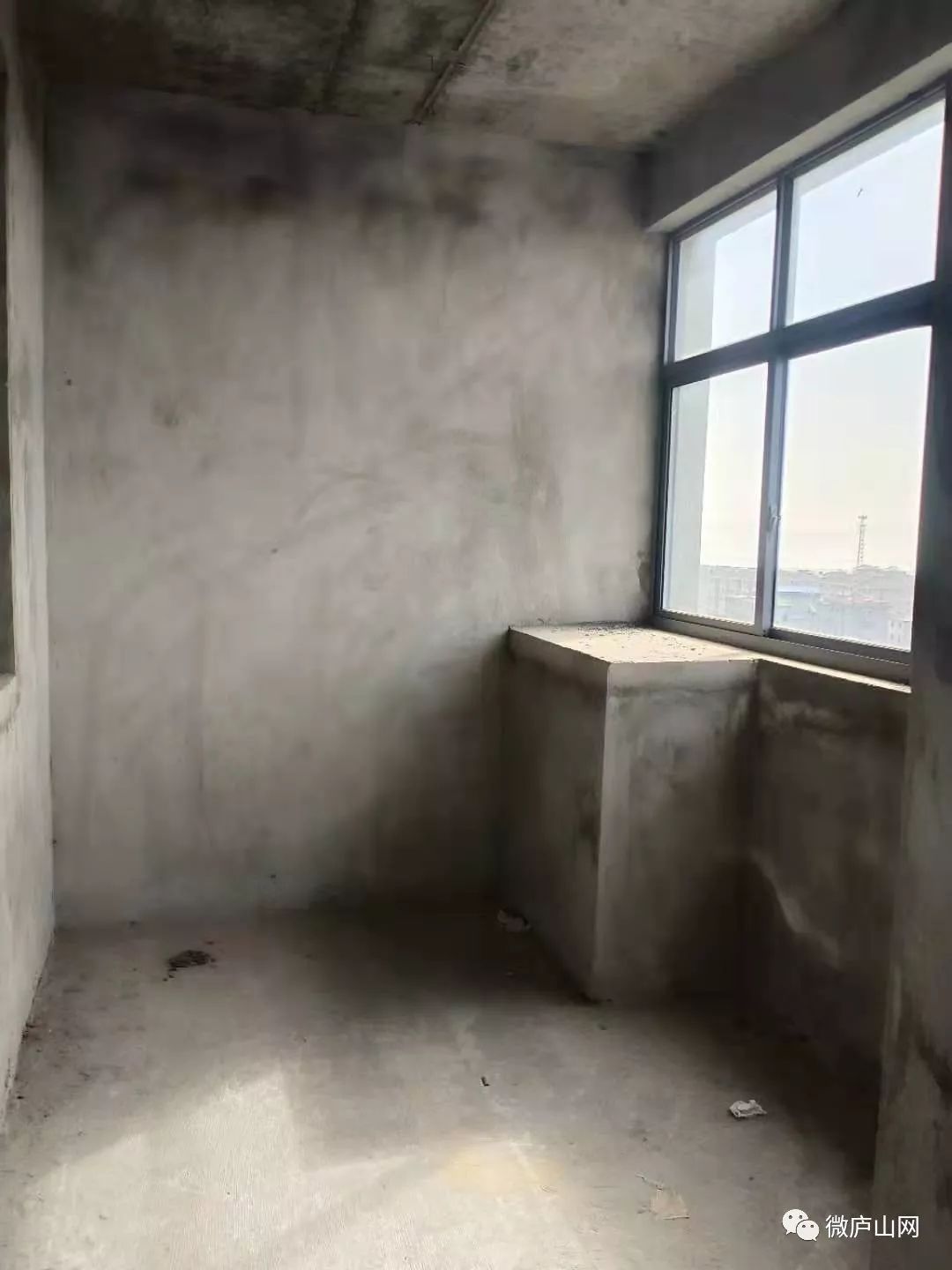 dd8eb7f1975a410c9881c2bba0424e2c.jpeg