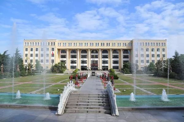 什么是双学士学位制 f9f4afbf4b304ef09aa73731eabd1e76.jpeg