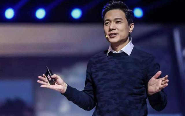 李彦宏开“游乐园”、任正非造儿童手表 没童心当不了企业家？