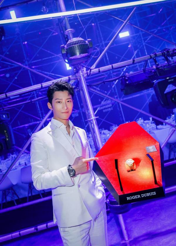 �޽ܶű�:�Ʊ���ĳ���������