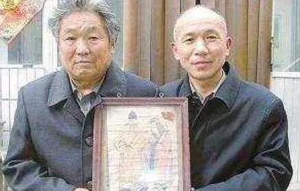 的国家|老人无偿捐出朱元璋画像，声称祖上传下600多年，经专家鉴定真实