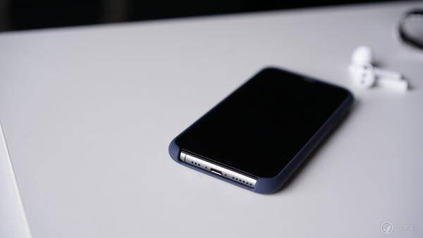 iphone怎么拍全家福 6a8cf908c5d843108551bfedcd42c821.jpeg