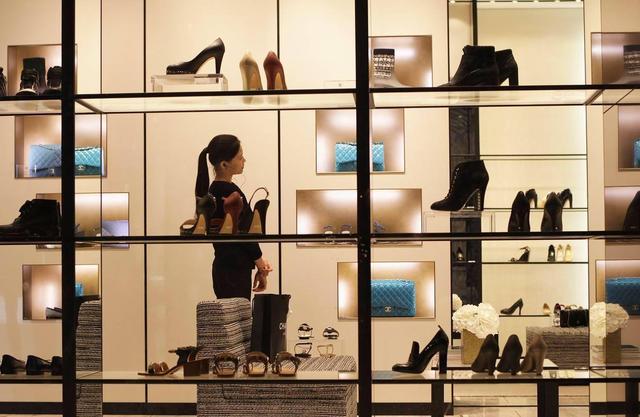 ��������ݳ�Ʒ�ͱ�ֵ,�·����������鱦��Ʒ��,��Щ����Ա�ֵ