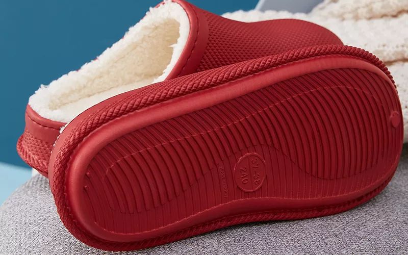 好点的男棉拖 a47c9ea19eca45b6a1db0b9b01865600.jpeg