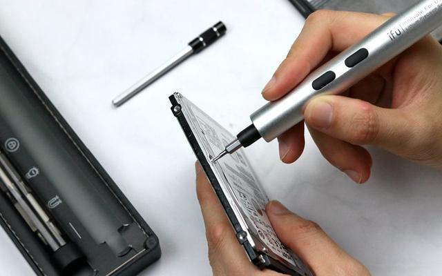 如何使用电动螺丝刀卸螺丝 f05ff2c5323e42aeaf9c1e02528d9a8c.jpeg